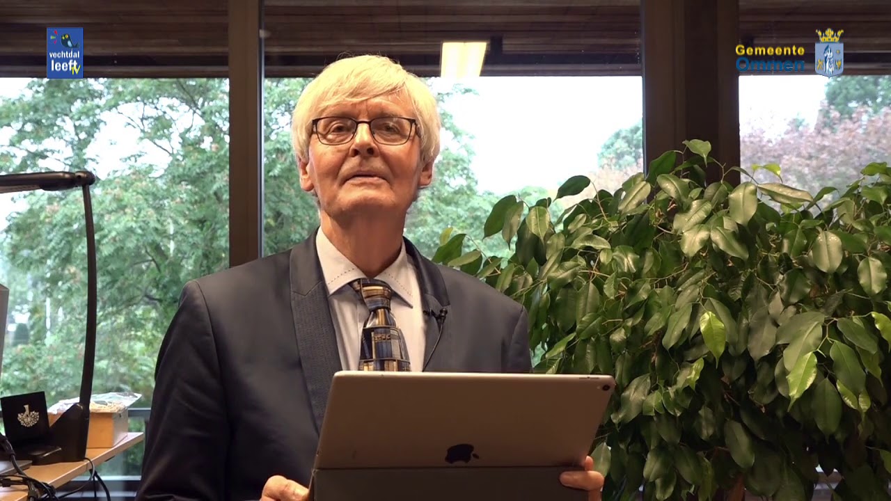 Begroting Gemeente Ommen 2021 ev. Wethouder Ko Scheele legt uit dat Ommen er goed voor staat.