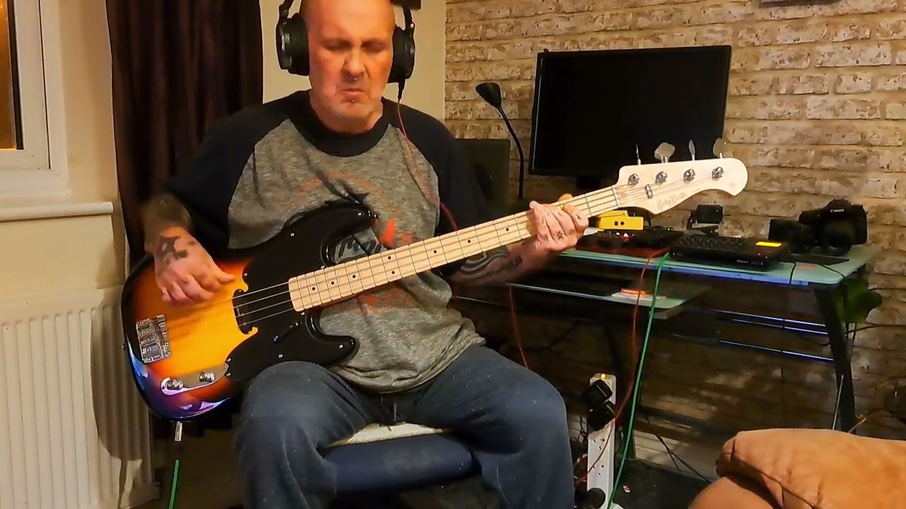 Shakin Stevens , feat :  Bonnie Tyler , Rockin Good Way Bass Cover