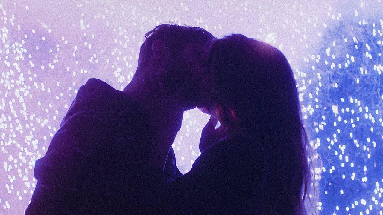 DXNT L13, AXWIE  - Breathless ( OFFICIAL CLIP )
