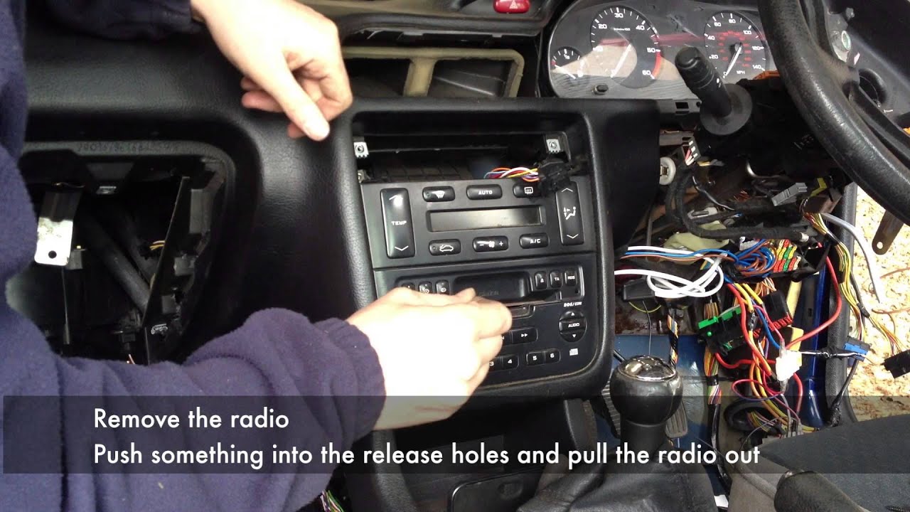 Full Dashboard Removal from a Peugeot 406