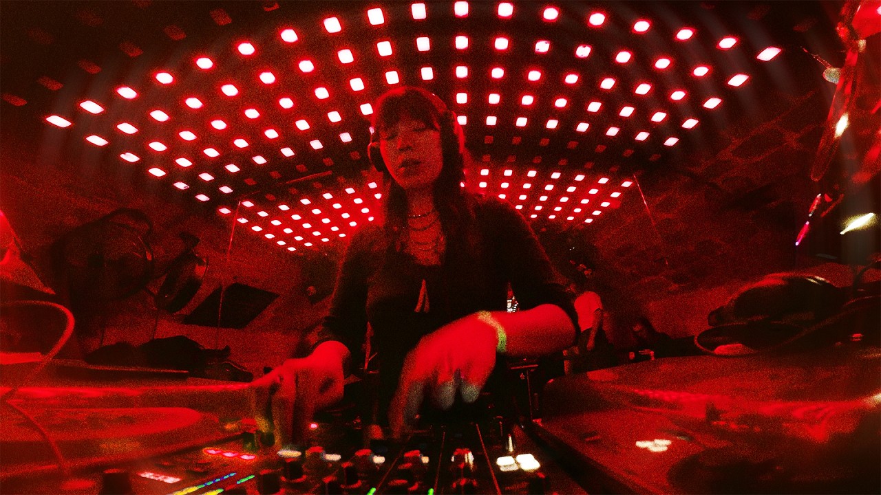 Disco & House Classics in a Parisian secret club - TASH DJ SET (SOUVENIR.MIX)