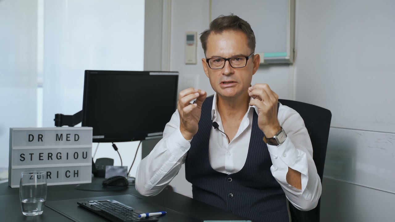 Wie korrigiert man eine SEHR SCHIEFE Nase? Zuschauerfrage! | Dr. Stergiou - Schönheitschirurgie