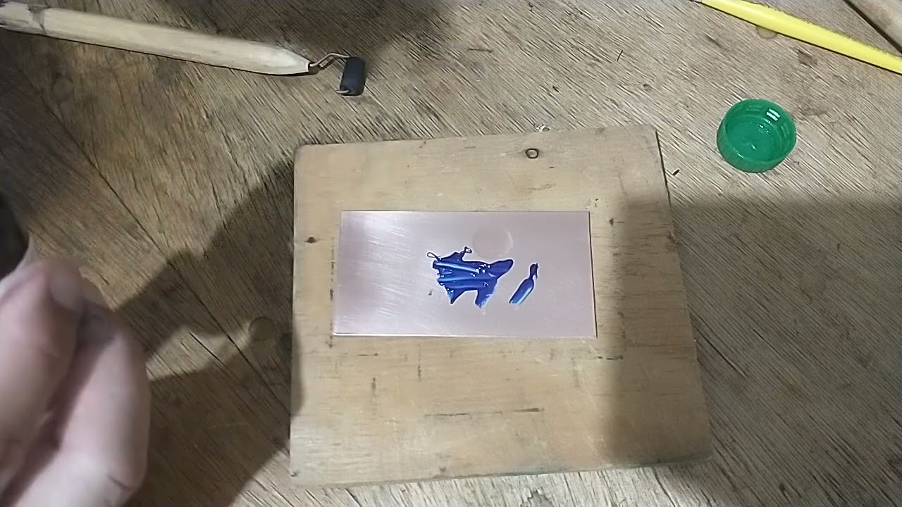 Tinta Fotossensível: uma maneira diferente de aplica-la na PCB.