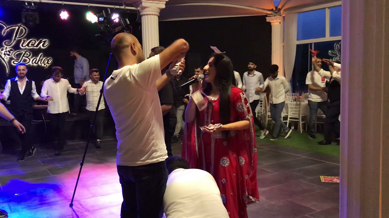 Zilan Şervan Siirt Aşiret Düğünü Mükemmel Çoşku ( Canlı Performans )