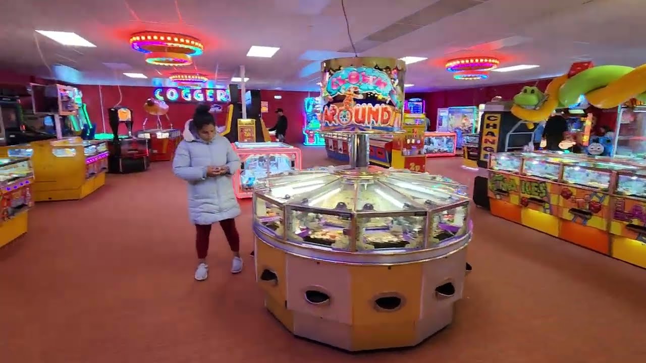 Video Game Arcade Tours - Waves Amusement Arcade (Prestatyn, Wales) 🇬🇧