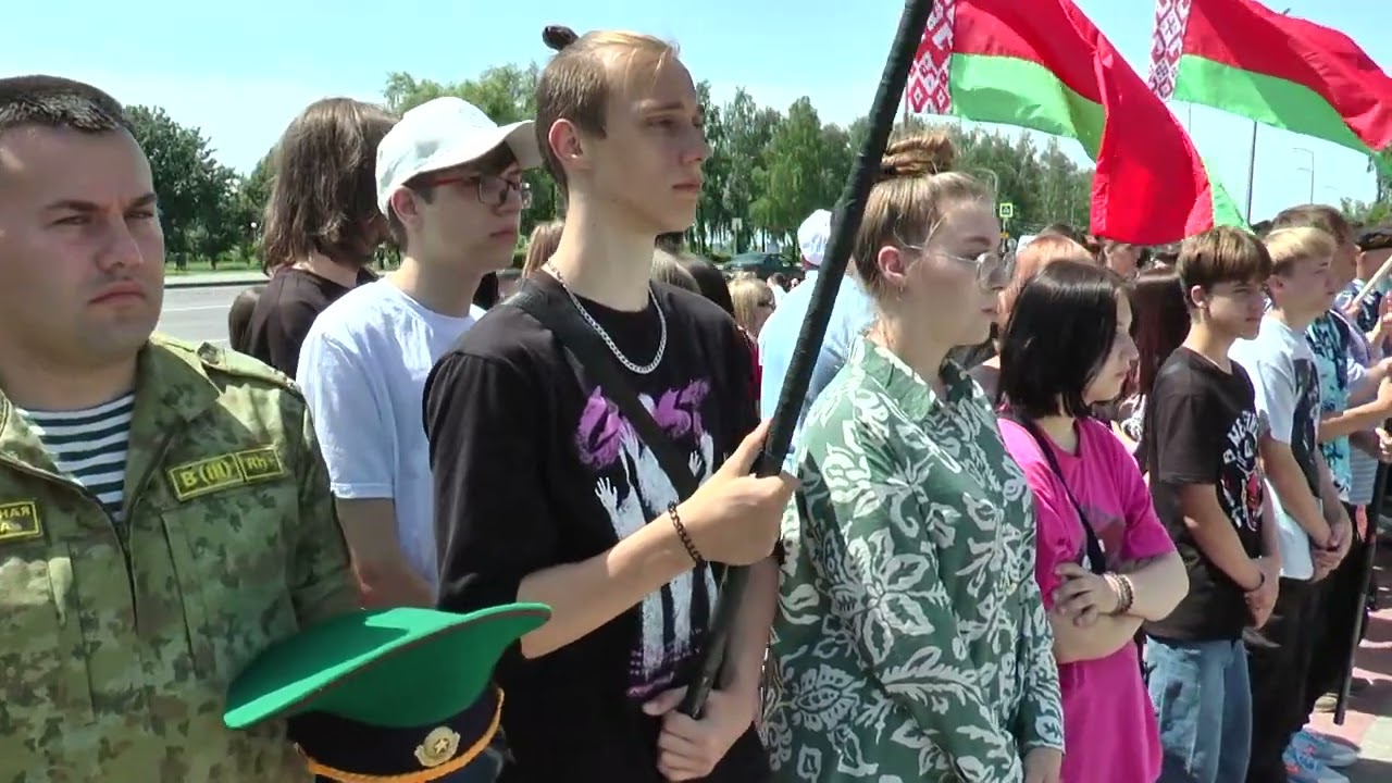 Минута молчания на Кургане Славы