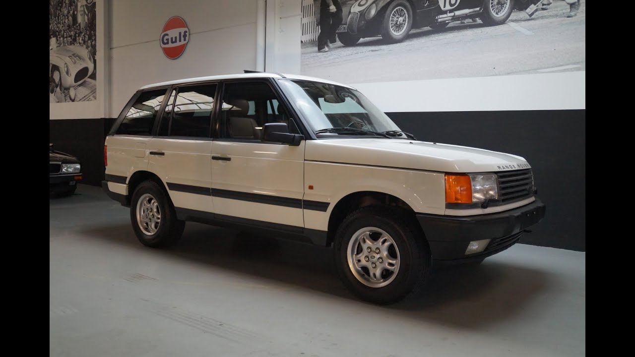 This 1995 Range Rover 4.0 SE Will Make You Fall in Love with Classic SUVs!