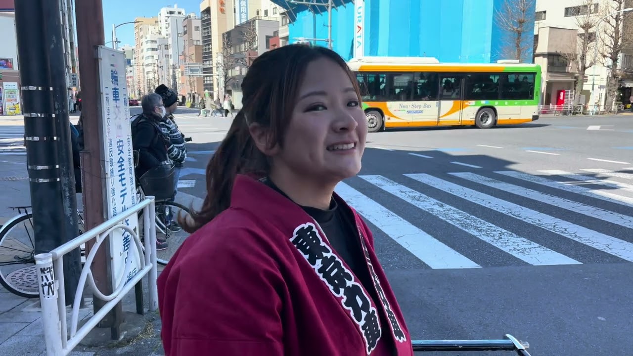 Rickshaw Tour With Pretty Nana Chan~Matsuchiyama Shrine Asakusa Tokyo #rickshaw #tokyorickshawgirls
