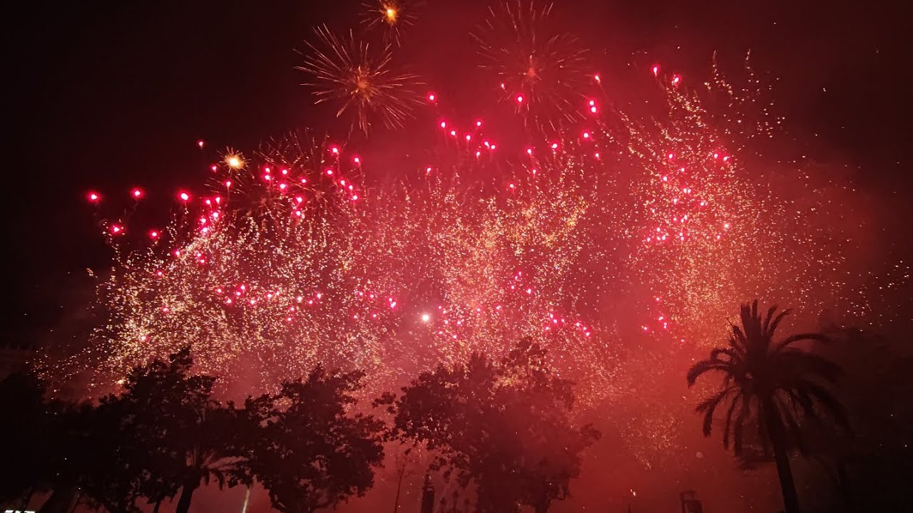 Piromusical de Valencia | Gran Feria de Julio 2025 | Hermanos Caballer. | Xiaomi 15 ultra