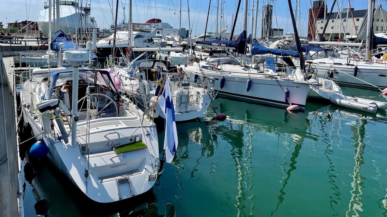 Purjehtien Visbyseen, rantautuminen ahtaaseen satamaan - Sail to Visby -  Ep.6 Sailing Is Life