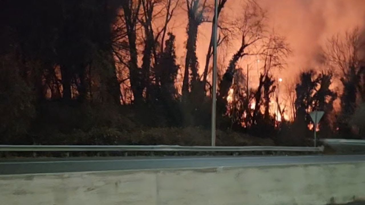 Baltimore Fire: Camp Small Blaze Rages On in Intense Footage || WooGlobe