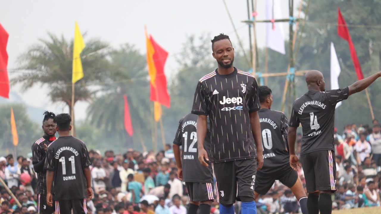 पहला क्वाट्रर फाइनल negro player vs indian player petkhasa football ground