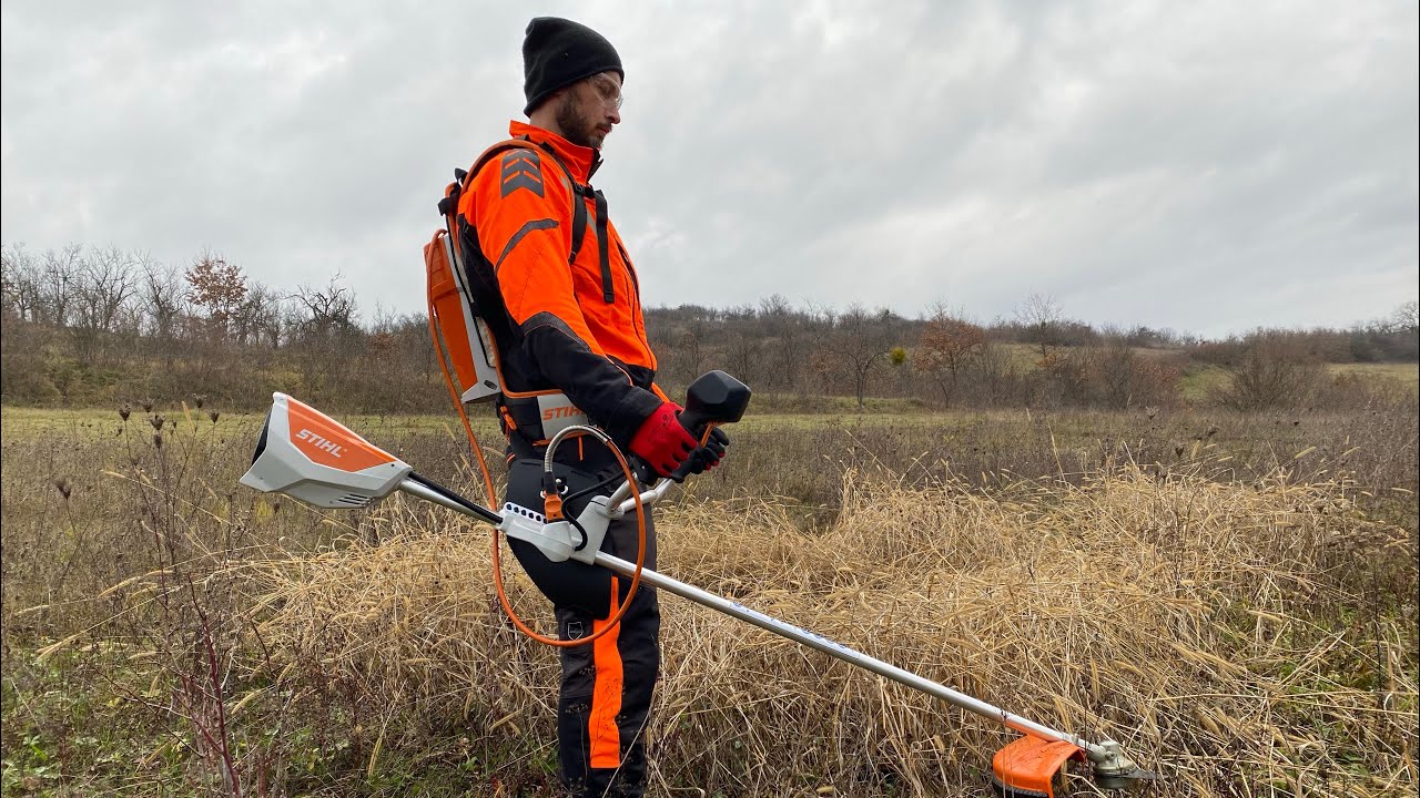 Stihl Fsa 130 with Stihl CF3 pro 2,4 mm trimmer line.( motocoasa electrica cu fir de 2,4 mm.)