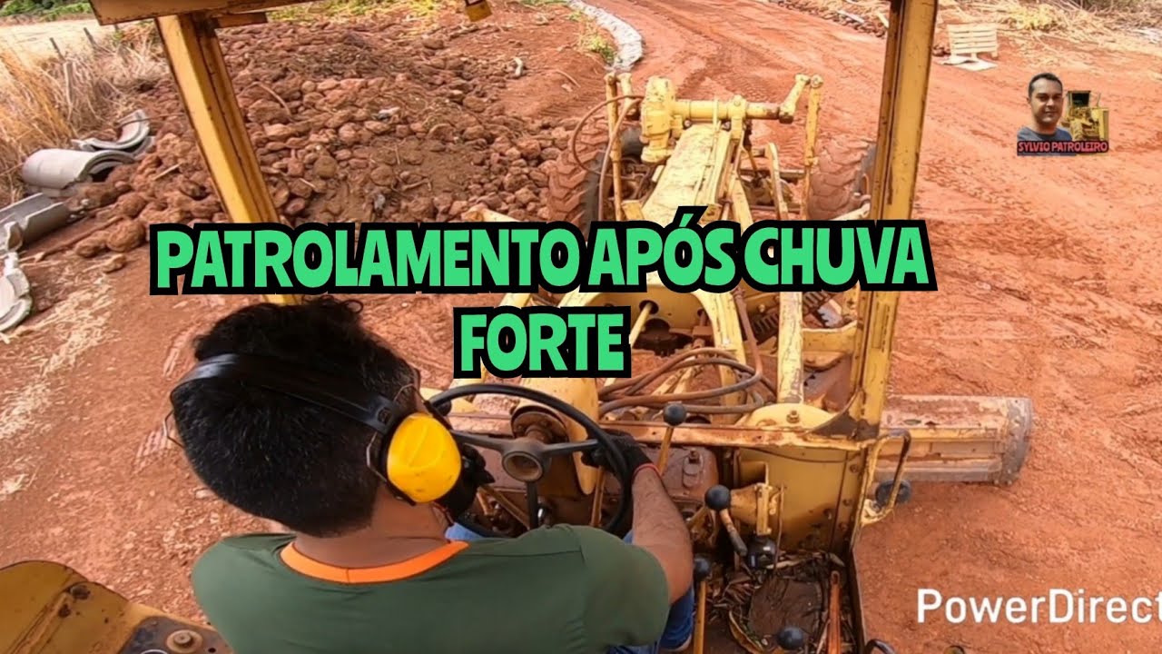 APÓS CHUVA FORTE, TIVE QUE RASPAR A LADEIRA / Motoniveladora caterpillar 120b grader niveleuse