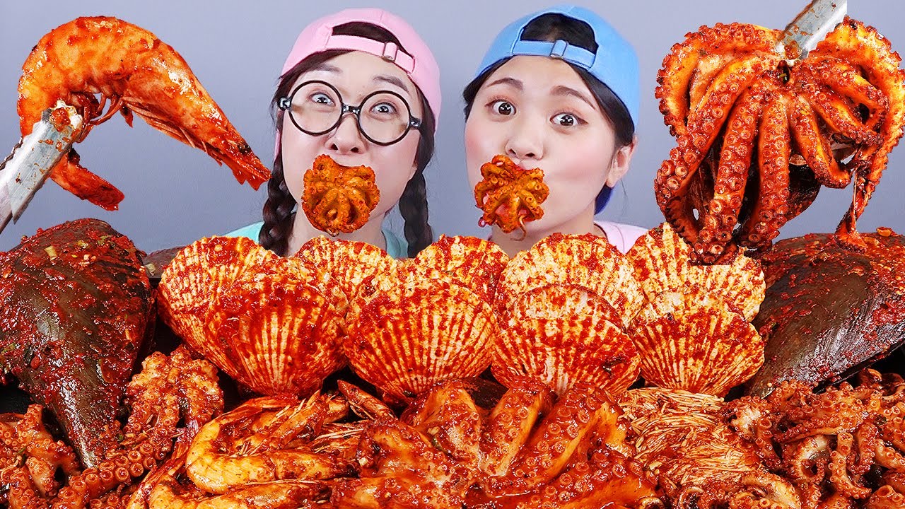 Spicy Seafood Boil Cooking Mukbang DONA