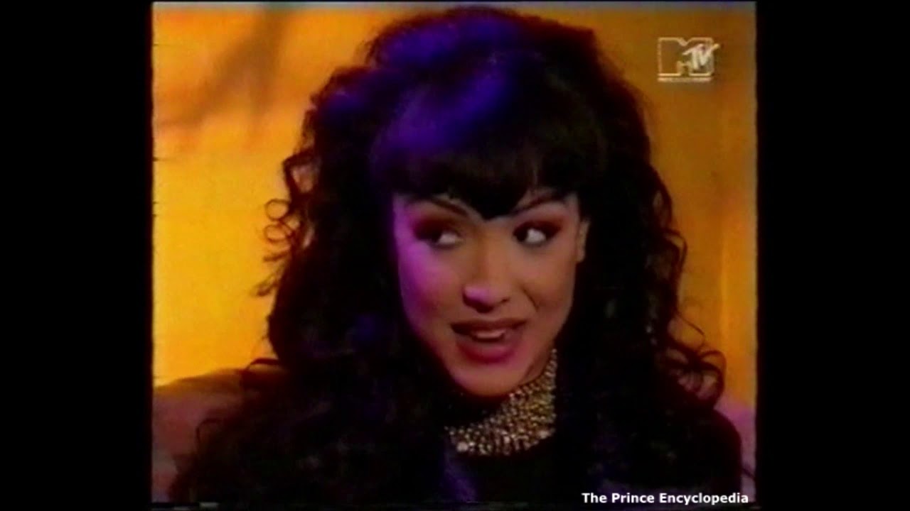 MTV Tour Report 1993  (Live Footage, Interviews and Photo-shoots)