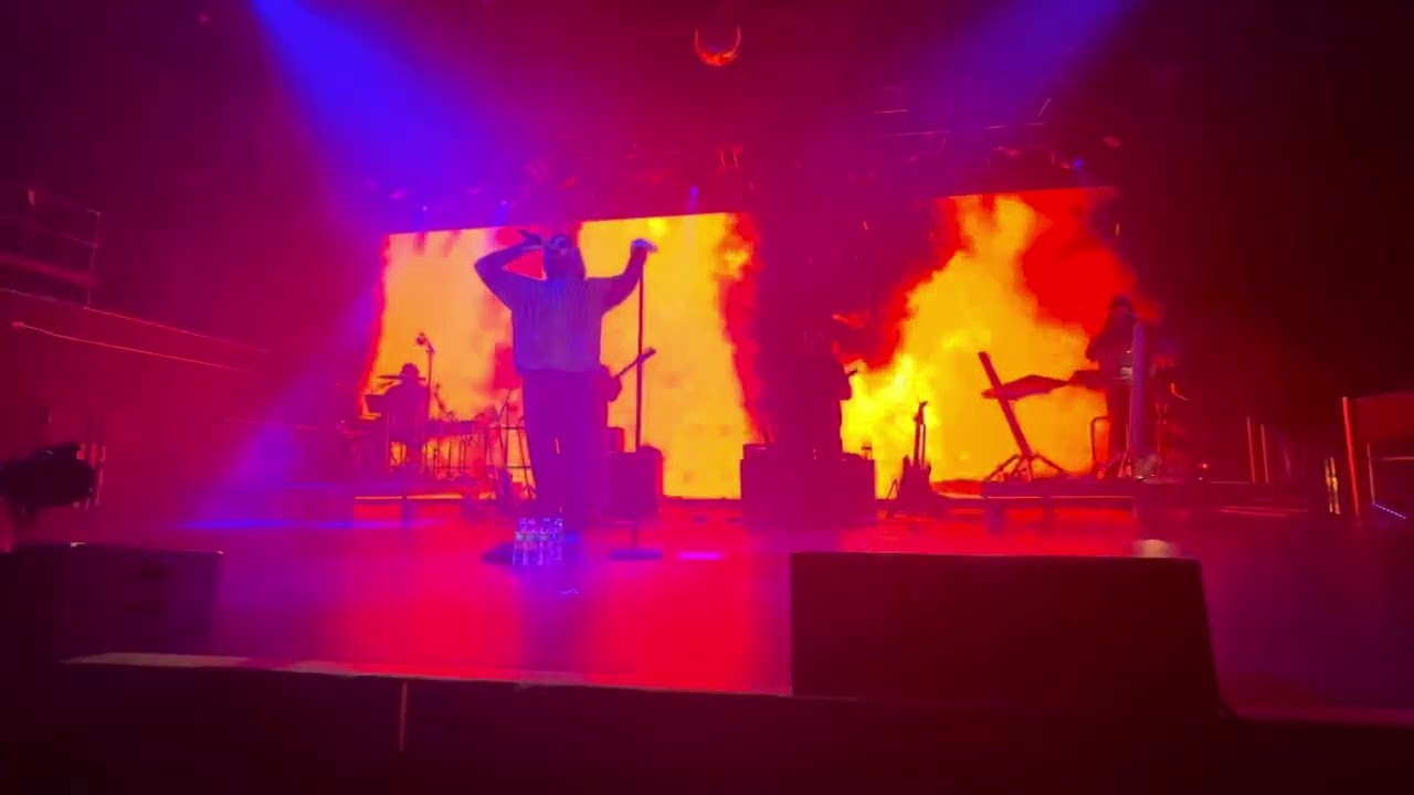 Jai Paul “BTSTU” (LIVE BROOKLYN STEEL 4/26/23)