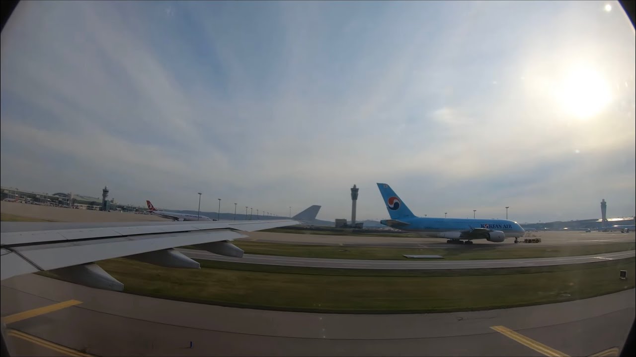 Korean Air A330-300 stunning takeoff from Seoul-Incheon l 4K60