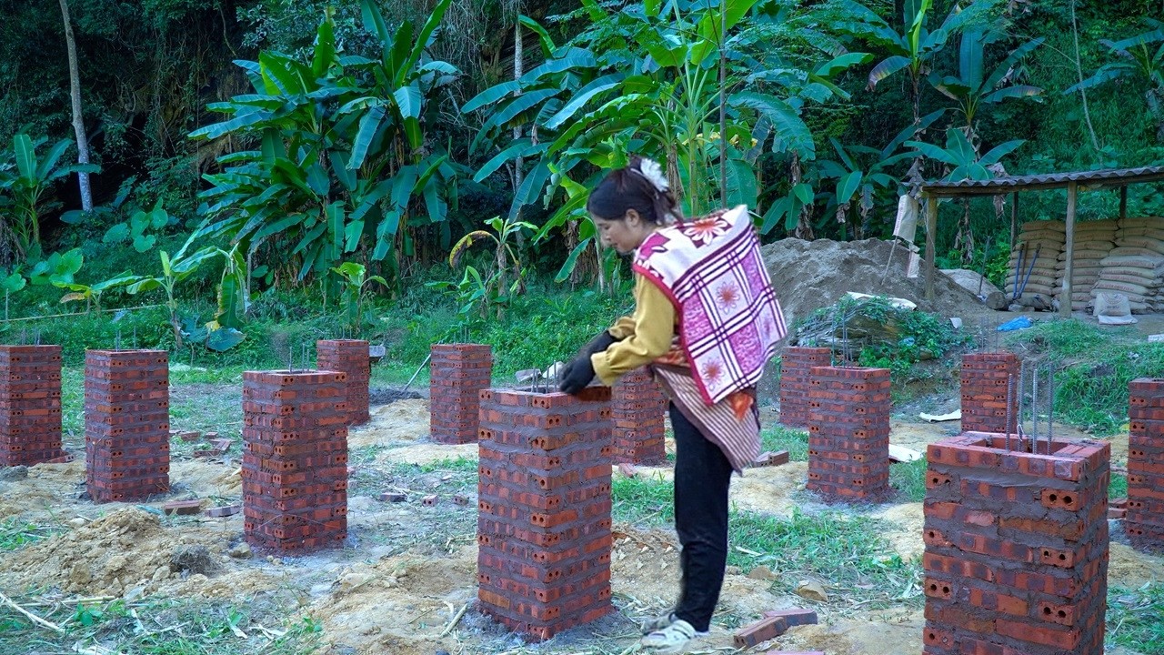 The Single Mother used her meager remaining savings to buy materials for Building a House