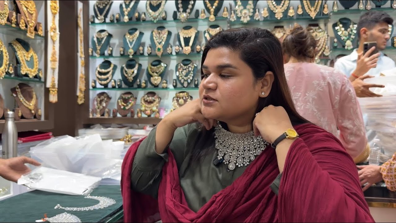 Sabyasachi Wedding Shopping Jewellery in Mumbai😳