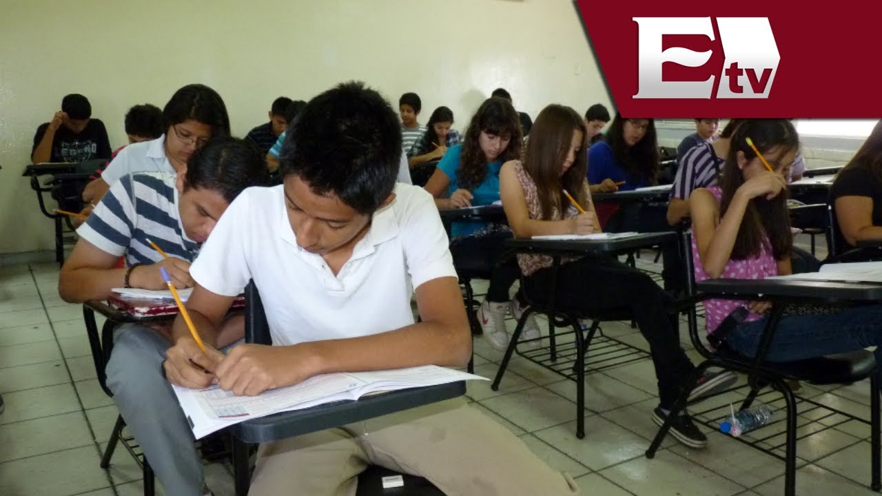¿Cómo eliminar la corrupción de la educación en México? / Titulares con Georgina Olson