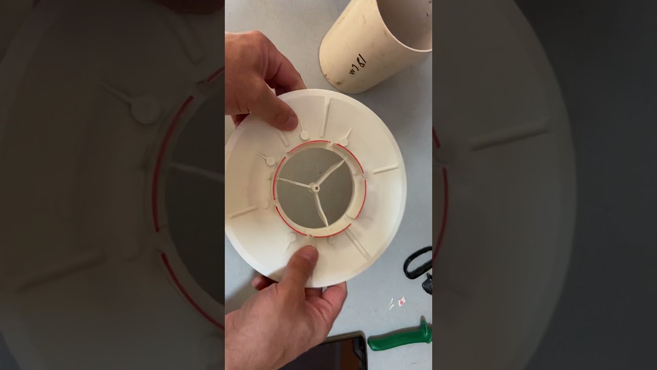 Como aplicar a manta de impermeabilização nas esperas ! Deixei esse vídeo no modo público !