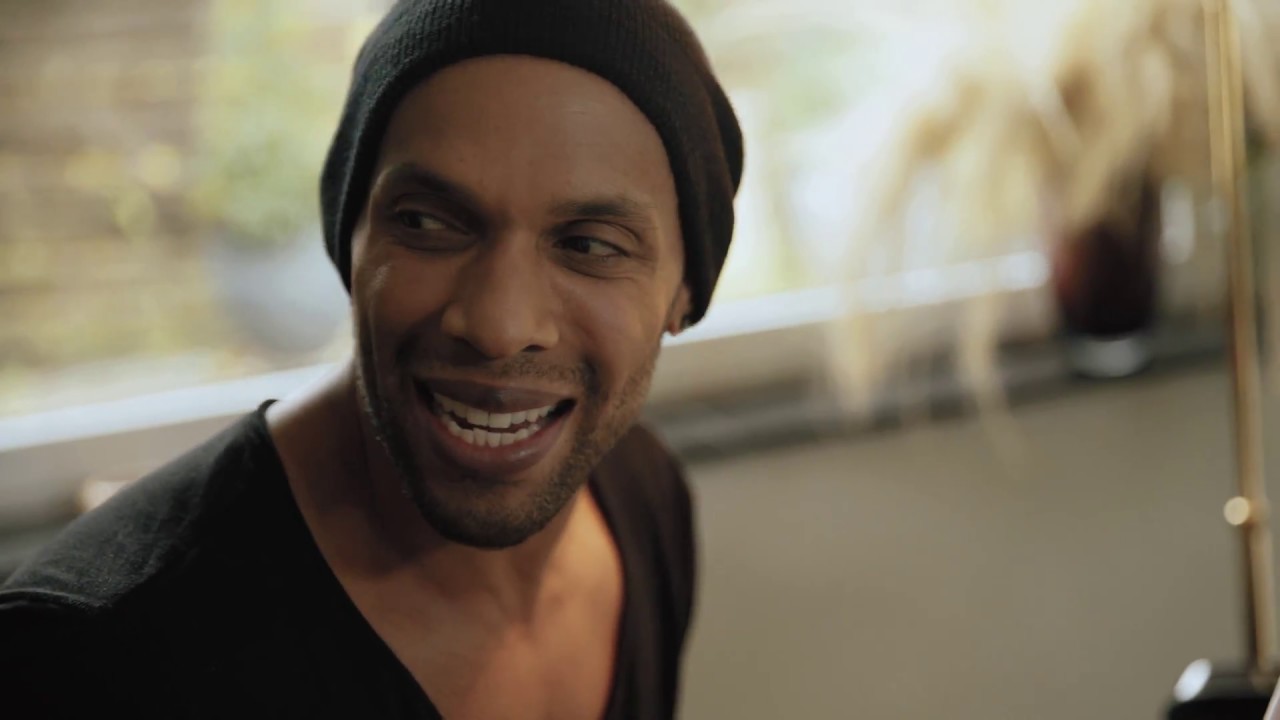 Gino Emnes - Frag nicht warum (Official Video)