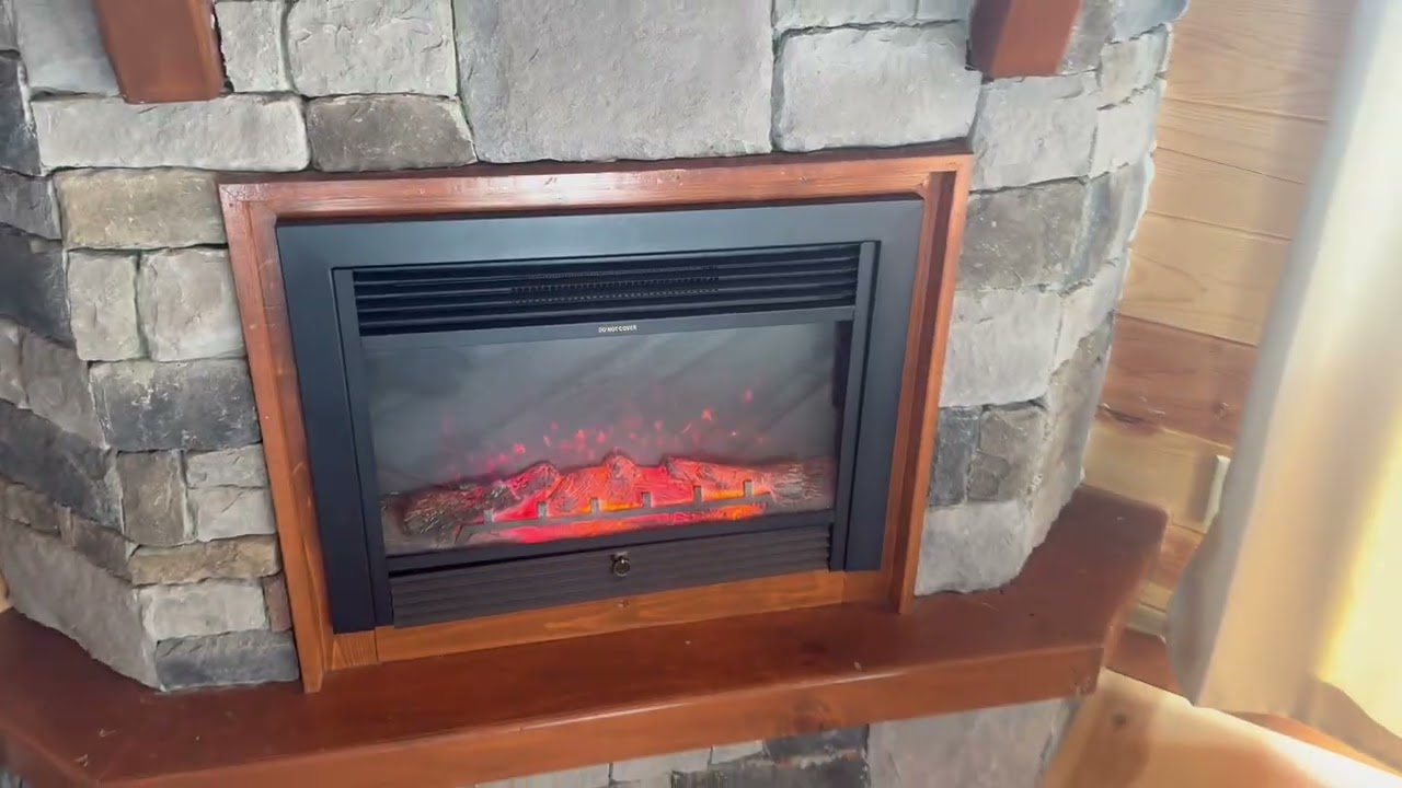 Оцените нашу электрическую каминную вставку! Она тоже отлично работает! 