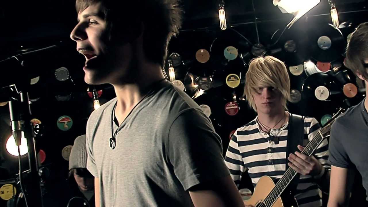 I See Stars - Glow (Live Music Video) HD