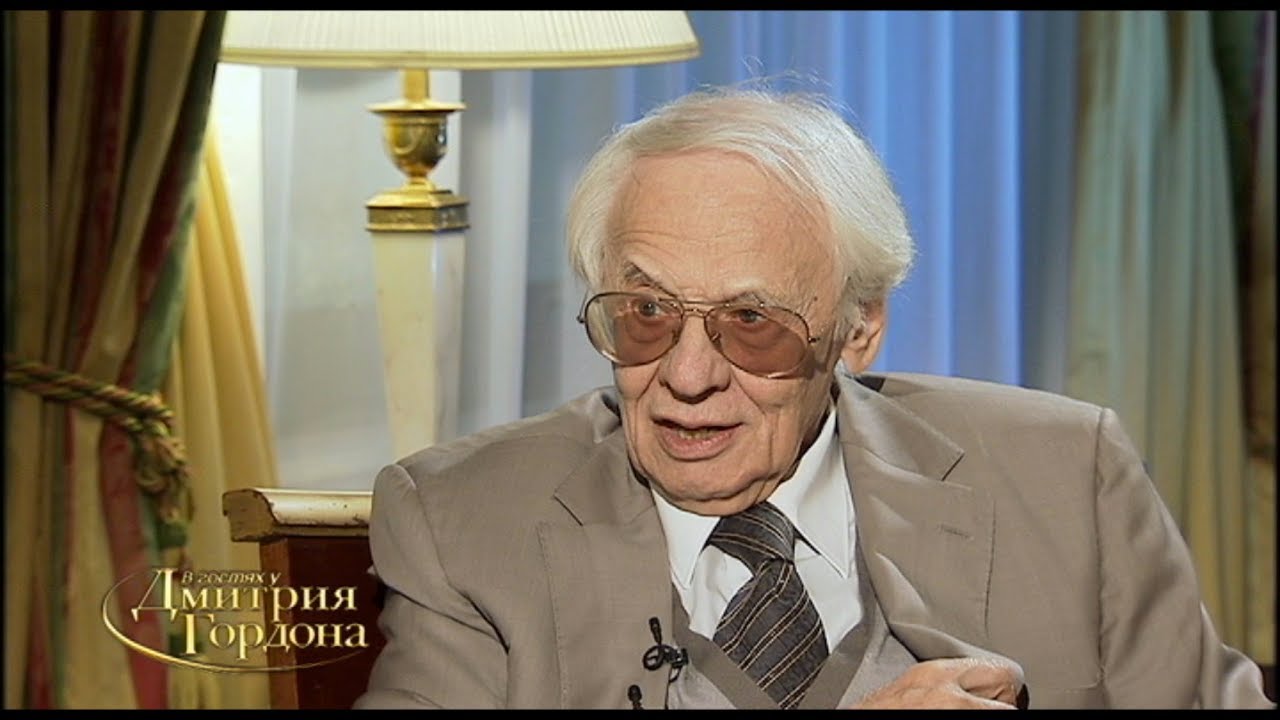 Наумов: Ален Делон получал 100 тысяч долларов в день