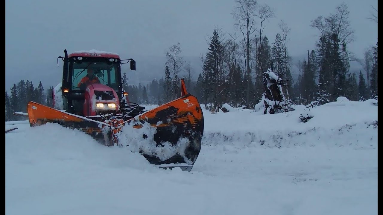 Snow plowing - Zetor Forterra 95 - High Tatras 4