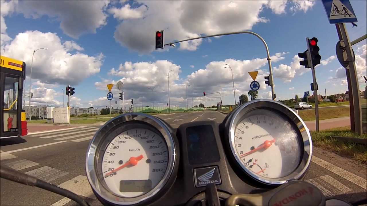 Honda Hornet i jej przyspieszenie z GoPro na pokładzie