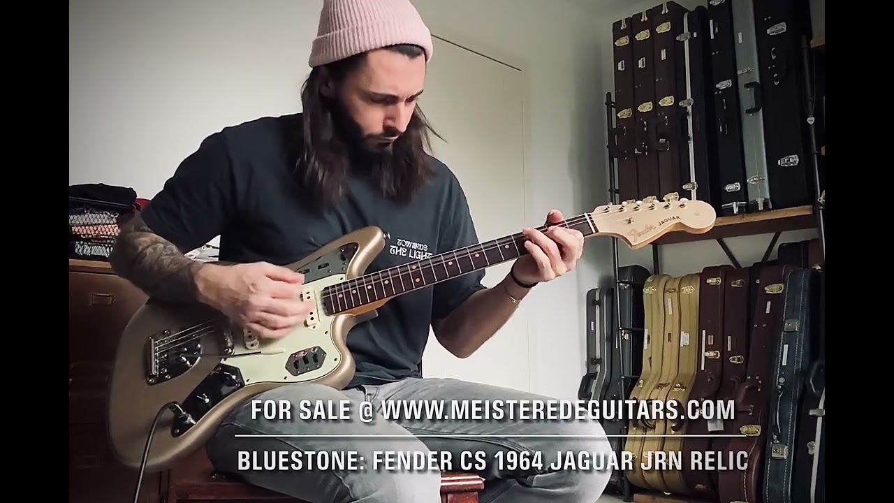 For sale @ www.MEISTEREDEGUITARS.com - bluestone: Fender custom shop 1964 Jaguar JNR Relic SHR GLD
