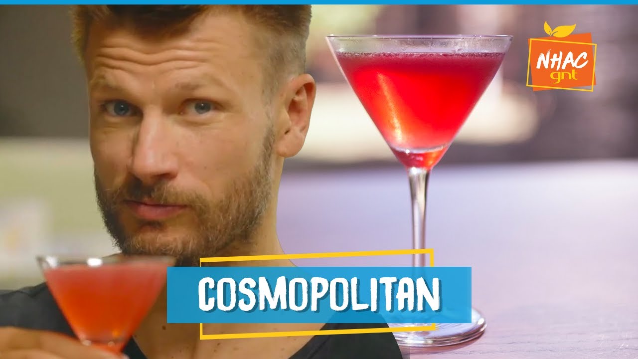 COSMOPOLITAN: see how to make a drink with vodka, orange liqueur, cranberry and lemon | Bem Junti...