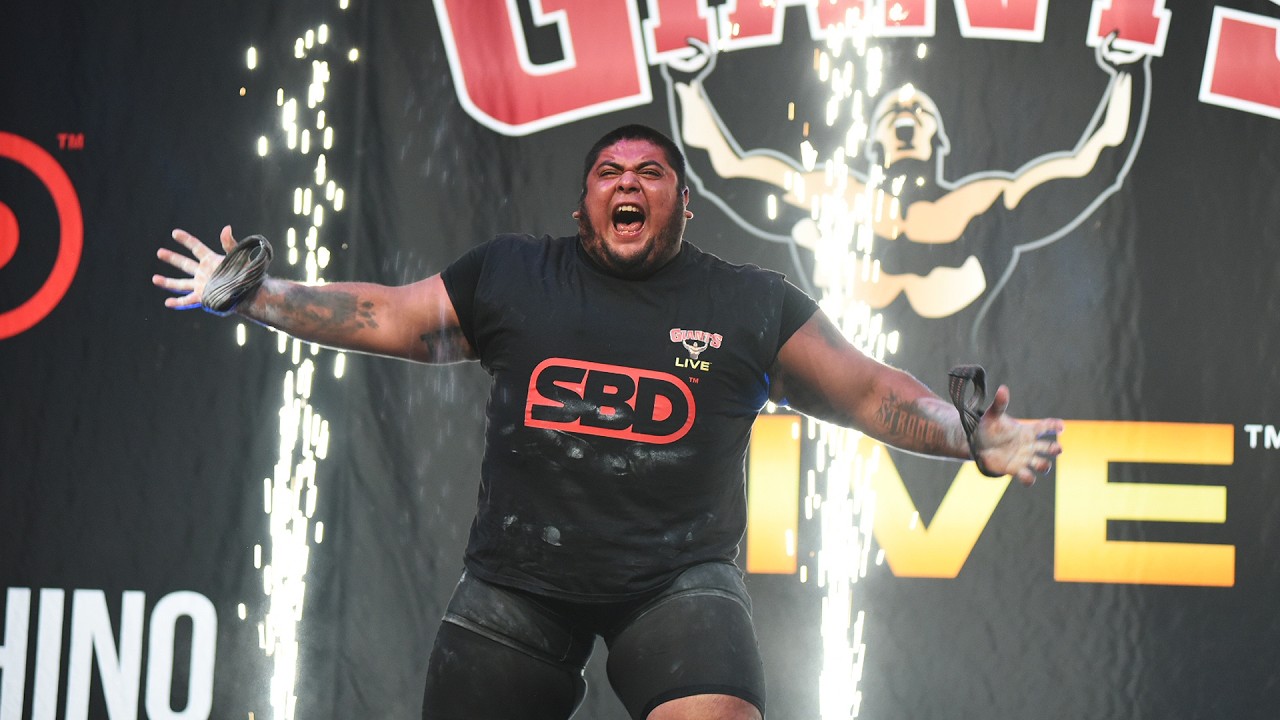 RAUL FLORES - NEW WORLD RECORD DEADLIFT - 511KG!