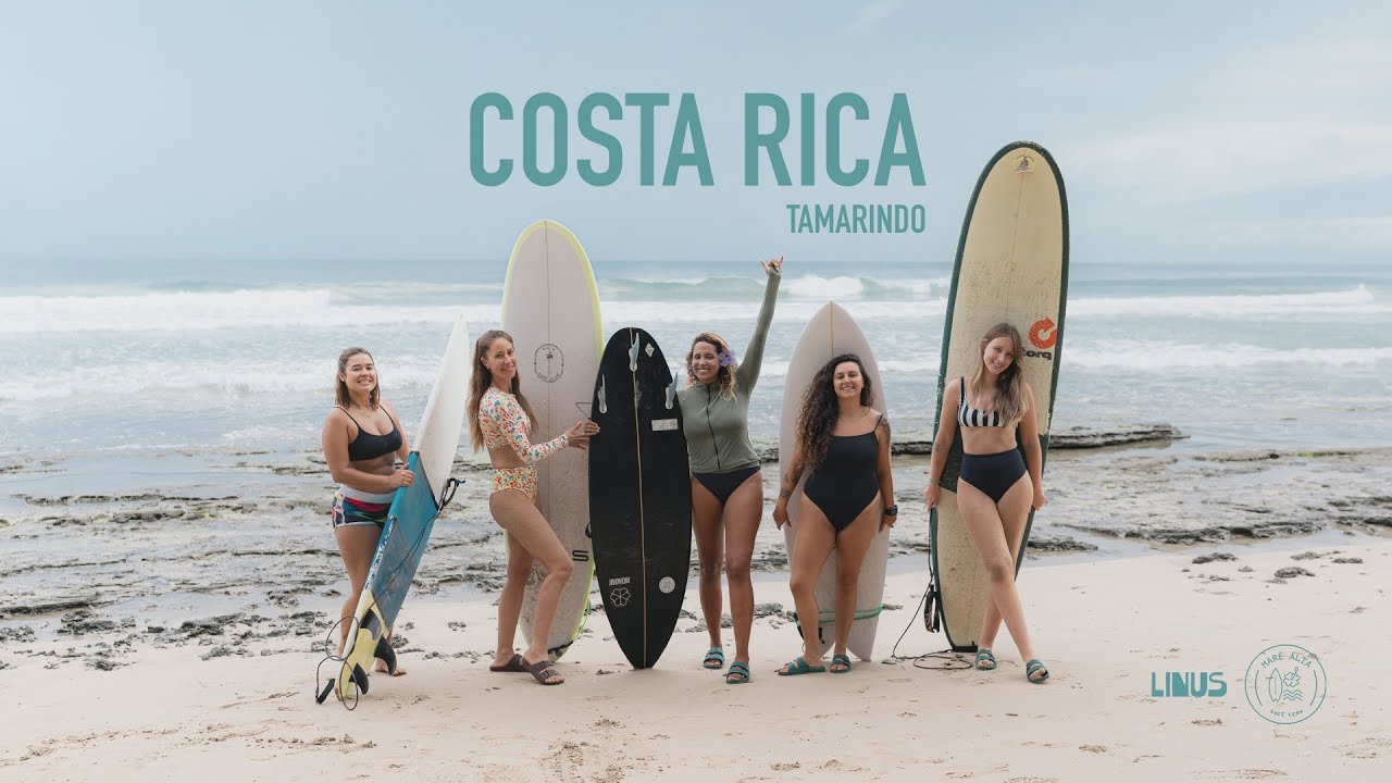 Viagem para mulheres na Costa Rica - Mar&eacute; Alta e Linus, caminhando por um oceano mais florido!