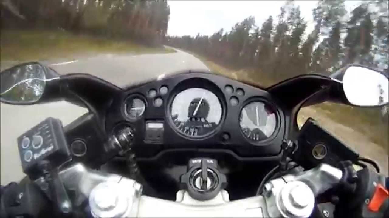 Honda CBR1100XX Superblackbird