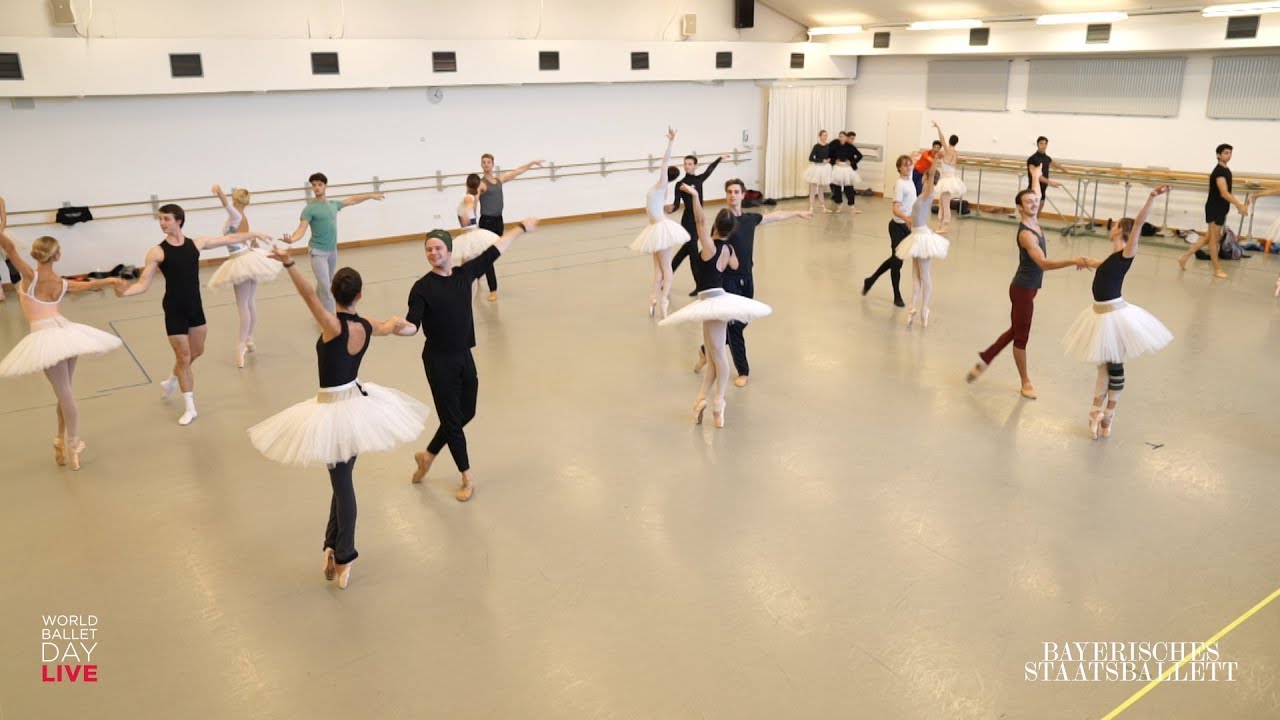 World Ballet Day 2019: live rehearsals of ALICE'S ADVENTURES IN WONDERLAND