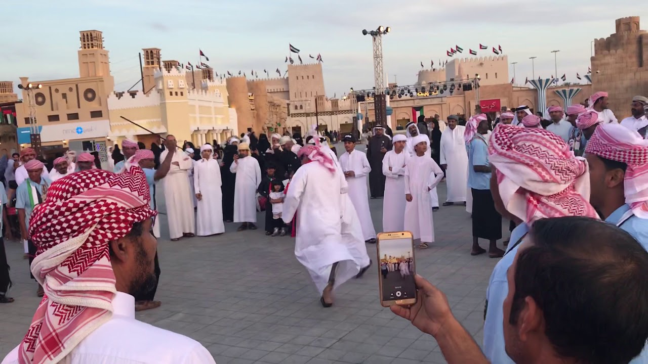 فرقة قلنسية (سقطرى ) في مهرجان زايد للتراث