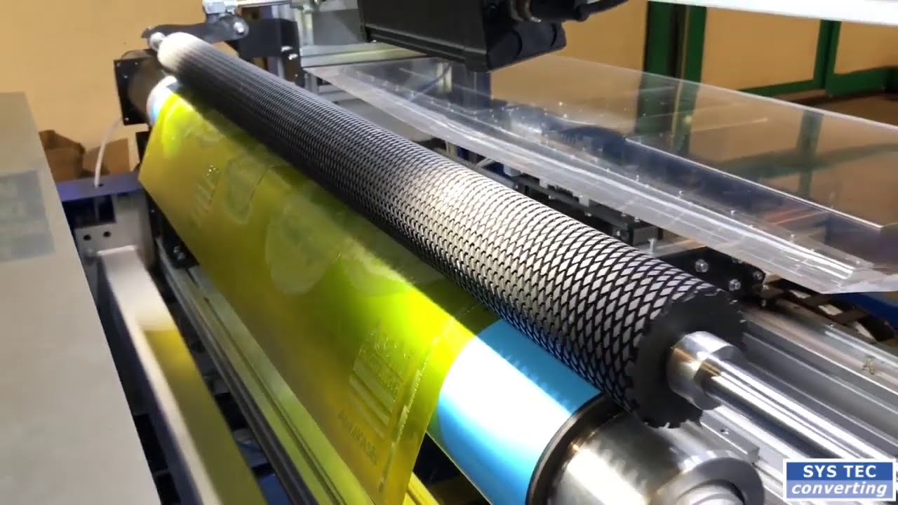 M&aacute;quina montadora autom&aacute;tica de clich&eacute;s de fotopol&iacute;mero Star iTable de Sys Tec