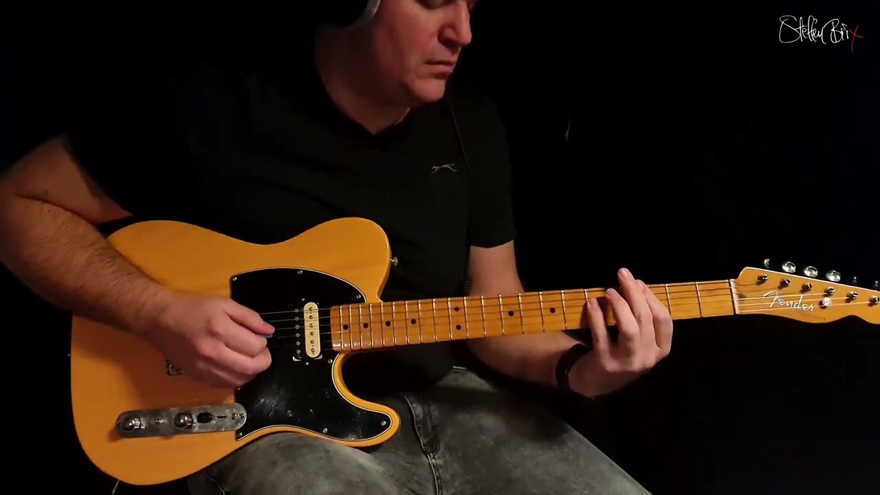 EMMA ELECTRONIC ReezaFRATzitz distortion pedal + HALO delay pedal by #robertkeeley & #andytimmons
