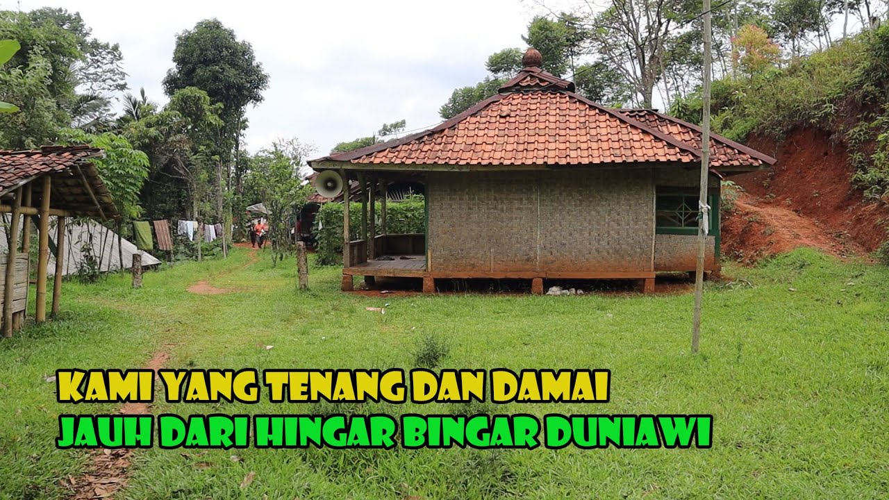 Kampung Nan Tenang Dan Bersahaja. Jauh Dari Hiruk Pikuk Kendaraan. Jauh Dari Hidup stress