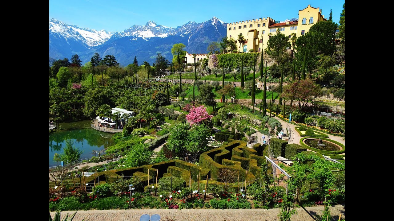 I Giardini - die Gärten of TRAUTTMANSDORFF Castle!!  Merano - by maradaroit
