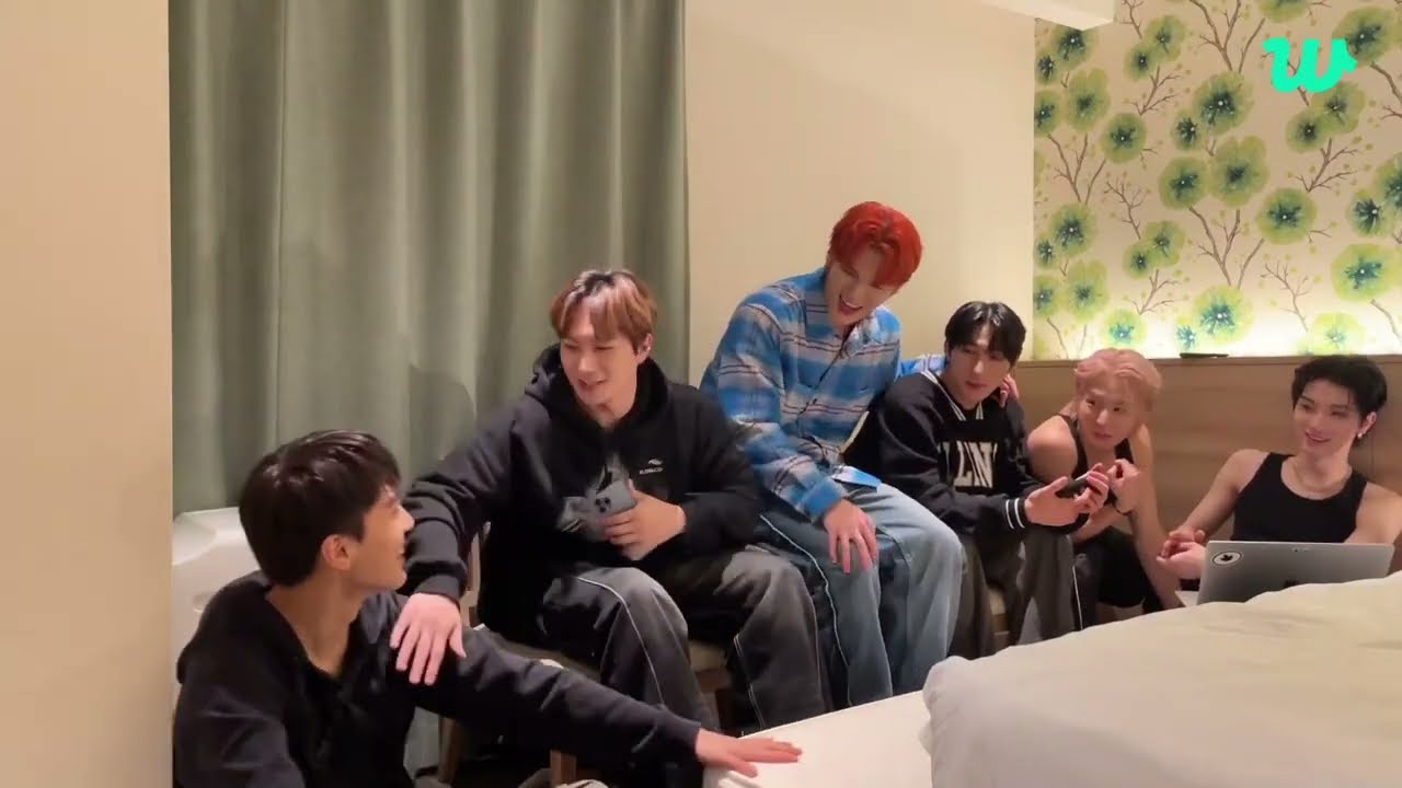 저스트비 JUST B | Tokyo Night‼️🌝🌜🌛 [231202] Weverse LIVE