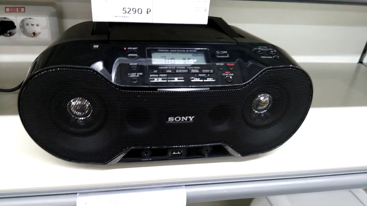 Магнитофон Sony ZS-RS70BT.
