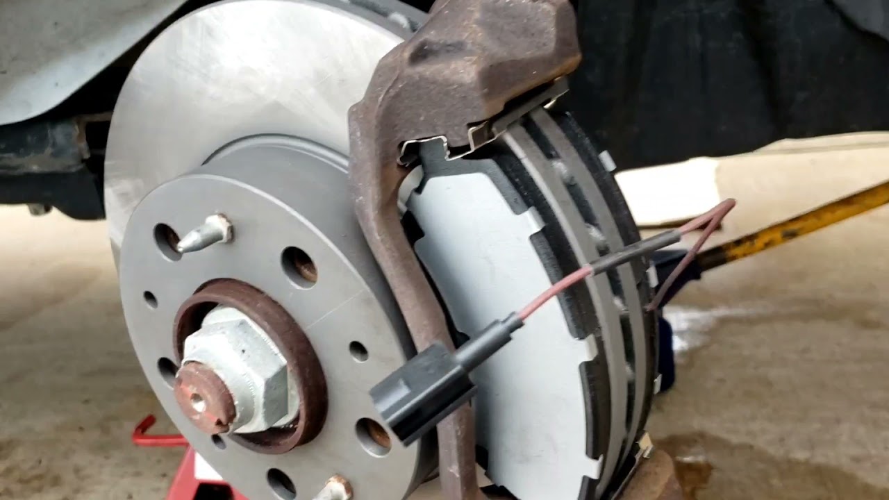 Dodge Ram 2500 Pro master Front Brake Pads and Rotor Change with Brake pad sensors 2016 and Others
