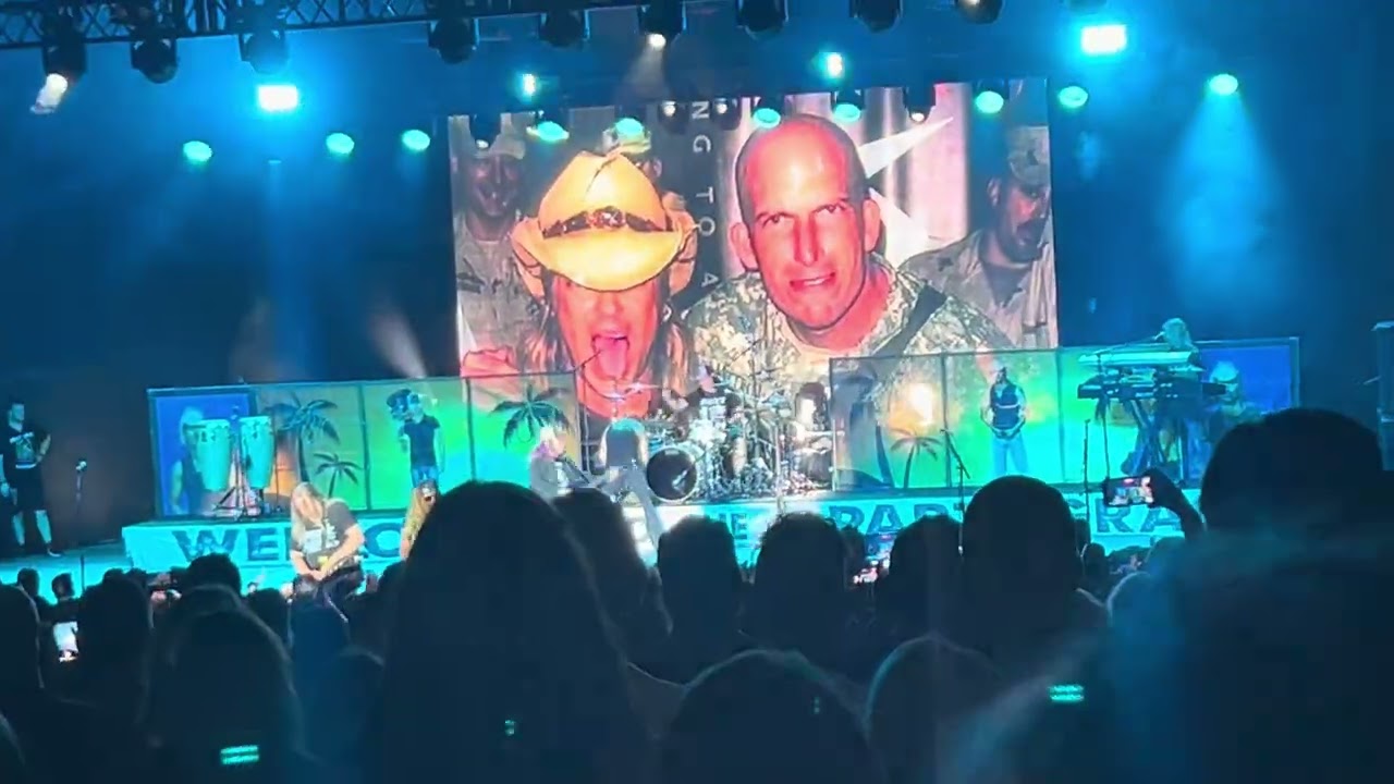 Bret Michaels-Talk Dirty To Me, Ride The Wind, Look What The Cat Dragged In (Live) 