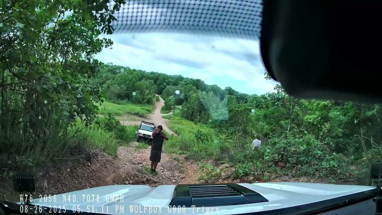 WOLFBOX G900 TRI PRO FRONT CAM-DOWN