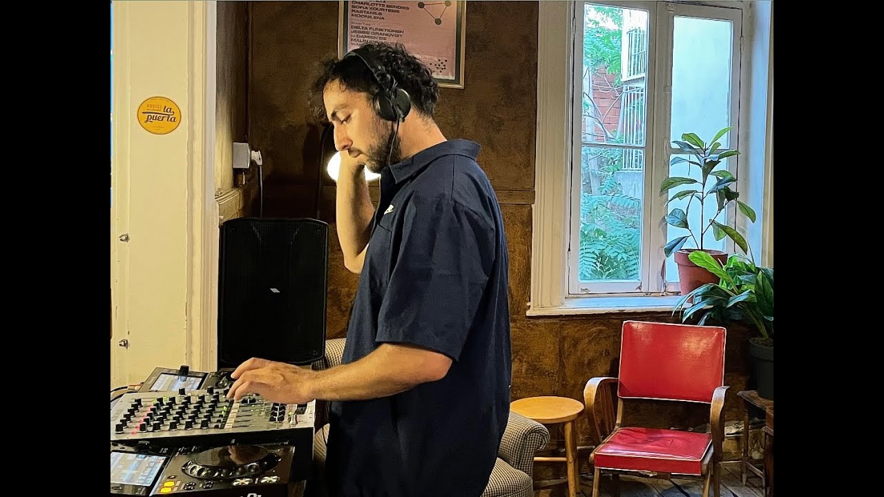 Funky Minimal, Tech House Mix w/ Barter | Soweto Living Room