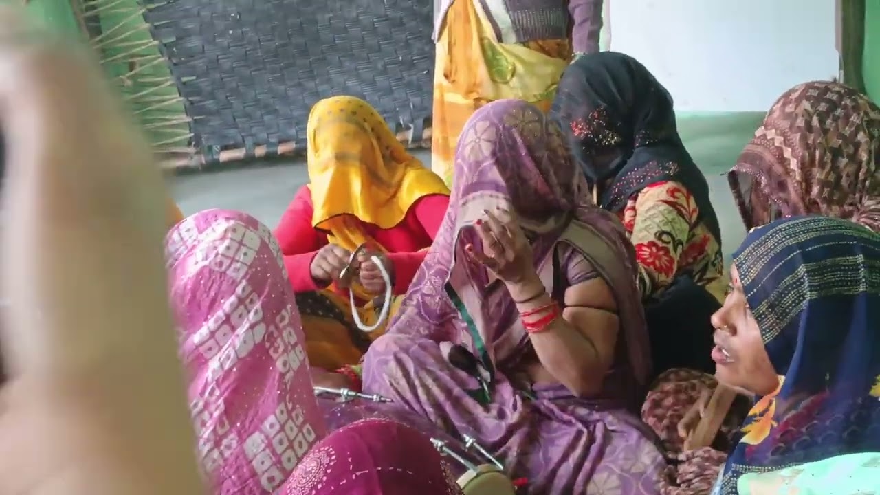 तेरे हाथ की चूड़ी बनी रहे तेरो अमर रहे सिंगार यह आशीर्वाद हमारो👌👌🌹🌹🌹🌺🌺🌺🌺🥀🥀🥀🌿🌿🌿🌿💐💐💐 है